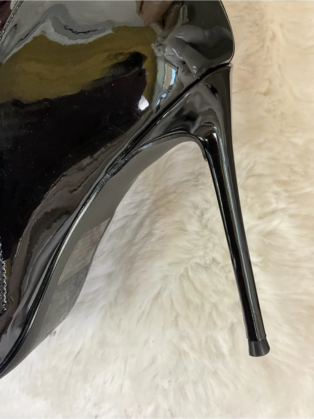 New Steve Madden Viktory Black Patent Pointed-Toe Over the Knee Boots Size 8.5M